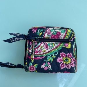 Vera Bradley cloth wallet